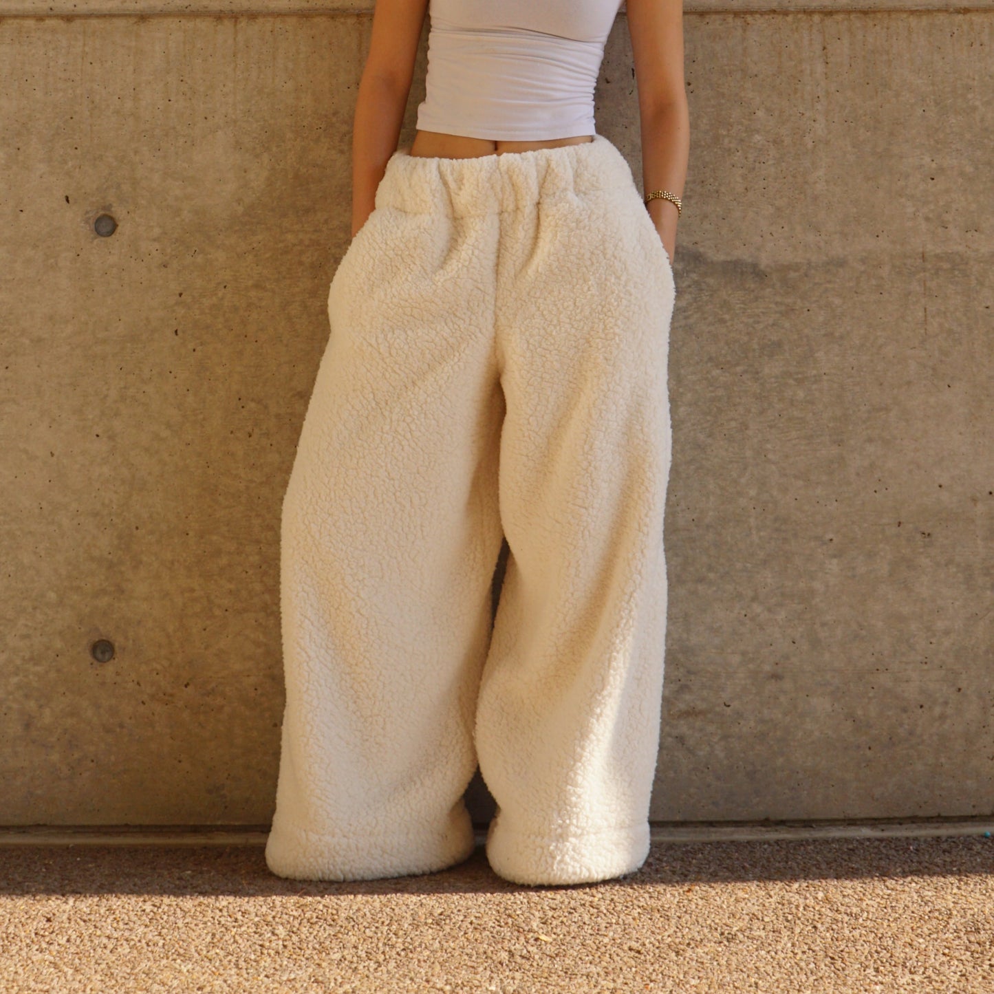 Homebody Full Sherpa Sweatpants - White - Size S
