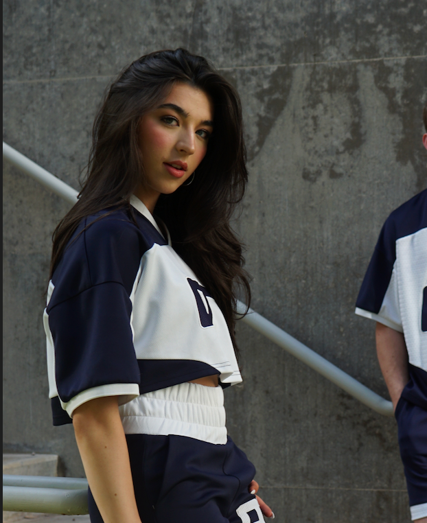 07' Cropped Jersey Crewneck - Size M